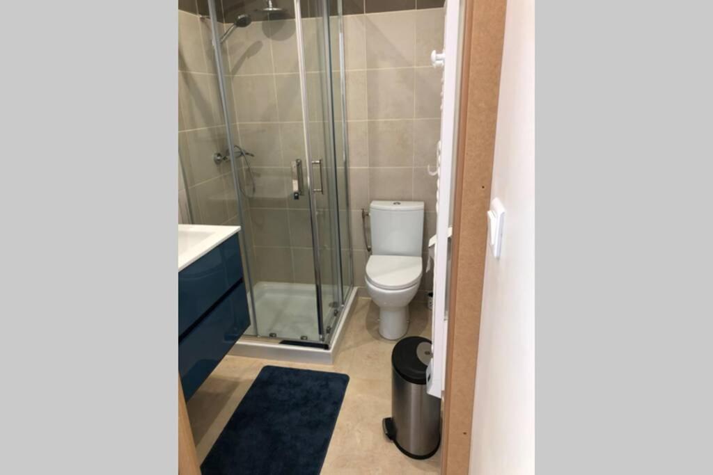 Appartement Au Calme Dans Un Espace Arbore Tourrettes-sur-Loup Exteriér fotografie